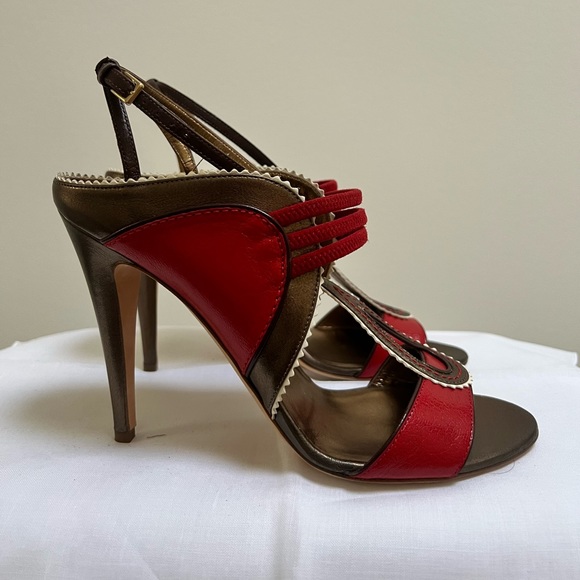 NEW leather Escada high heels - Picture 5 of 5